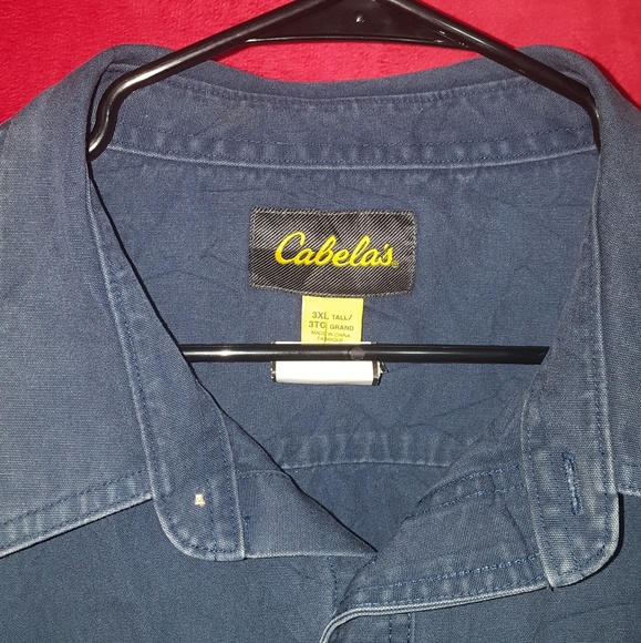 *SOLD*Cabela's Men's Button Down Shirt - Picture 1 of 6
